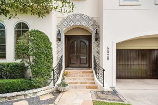 5529 Jessamine St, Houston, TX 77081 - Photo 2