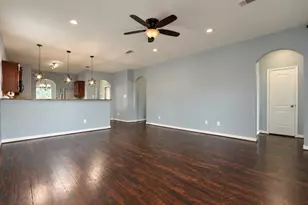 1634 Pink Stone Dr, Rosharon, TX 77583 - Photo 10