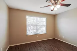 10418 Briar Patch St, Baytown, TX 77523 - Photo 14