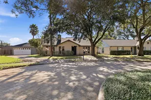 9707 Harrowgate Dr, Houston, TX 77031 - Photo 2