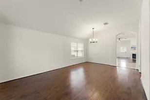 2210 Plum Square Ct, Fresno, TX 77545 - Photo 2