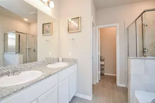 7447 French Quarter Ct, Fulshear, TX 77441 - Photo 10