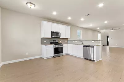7447 French Quarter Court, Fulshear, TX 77441 - Photo 6