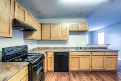 10610 Pine Landing Drive #B, Houston, TX 77088 - Photo 8