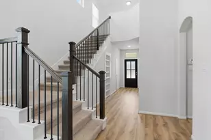 402 Alex Arbor Wy, Conroe, TX 77301 - Photo 4