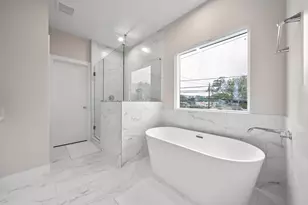 8672 Easthaven Blvd, Houston, TX 77075 - Photo 14