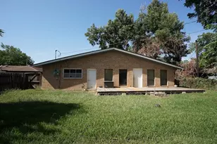 206 Carnation St, Lake Jackson, TX 77566 - Photo 22