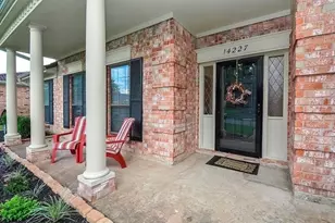14227 Sandfield Dr, Houston, TX 77077 - Photo 2
