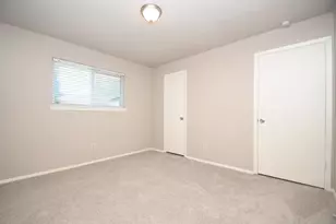 10102 Barmont Dr, La Porte, TX 77571 - Photo 14