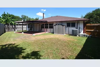 10102 Barmont Drive, La Porte, TX 77571 - Photo 4