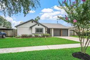 5507 De Milo Dr, Houston, TX 77092 - Photo 2
