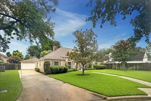 10802 Piping Rock Ln, Houston, TX 77042 - Photo 26
