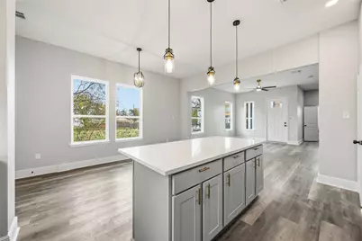 2207 Des Chaumes Street, Houston, TX 77026 - Photo 12