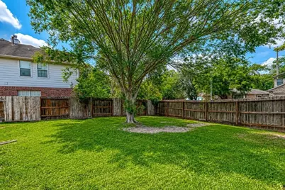 5402 Rosehaven Court, Sugar Land, TX 77479 - Photo 16
