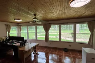 802 W Wildwood Dr, Village Mills, TX 77664 - Photo 8