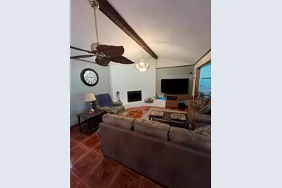 802 W Wildwood Drive, Village Mills, TX 77664 - Photo 10