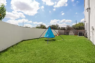1632 Potomac Drive, Houston, TX 77057 - Photo 2