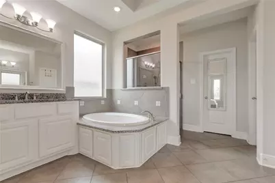 3204 Rose Creek Lane, League City, TX 77573 - Photo 24