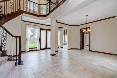 5711 Avon Landing Lane, Sugar Land, TX 77479 - Photo 4