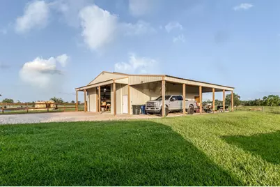 20079 Fm 523, Angleton, TX 77515 - Photo 38