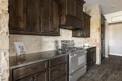 20079 Fm 523, Angleton, TX 77515 - Photo 18