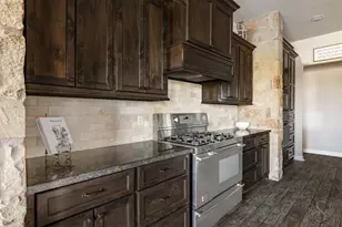 20079 FM523, Angleton, TX 77515 - Photo 18