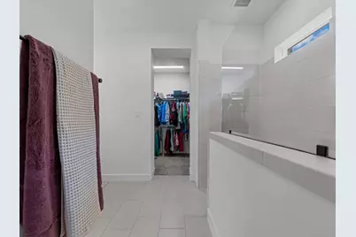 11823 Sawgrass Drive, Mont Belvieu, TX 77523 - Photo 18