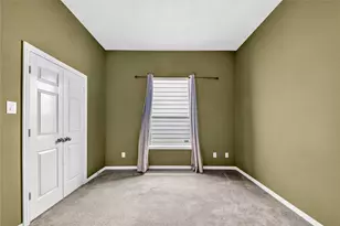 1470 Sherwood Park Cir, Houston, TX 77043 - Photo 6