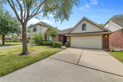 1470 Sherwood Park Circle, Houston, TX 77043 - Photo 2