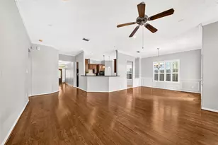 1470 Sherwood Park Cir, Houston, TX 77043 - Photo 22