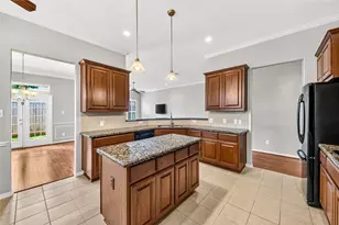 1470 Sherwood Park Cir, Houston, TX 77043 - Photo 16
