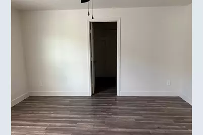 201 Eastwood Unit S4 Street #S4, Houston, TX 77011 - Photo 14