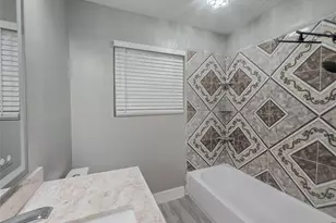 7007 Bellaire Blvd, Houston, TX 77074 - Photo 14