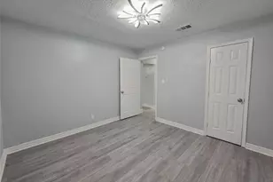 7007 Bellaire Blvd, Houston, TX 77074 - Photo 16
