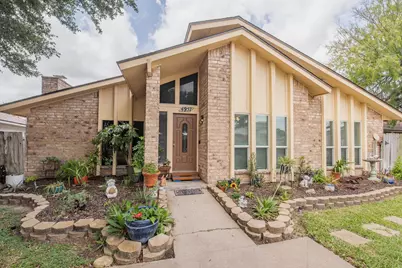 4957 Shadowbend Drive, Corpus Christi, TX 78413 - Photo 1
