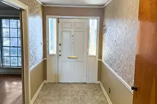 8219 Colgate St, Houston, TX 77061 - Photo 2