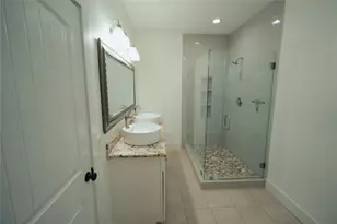 5105 Chapman St, Houston, TX 77009 - Photo 22