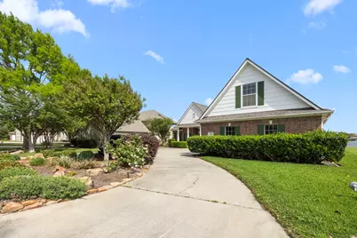 7175 Kingston Cove Lane, Willis, TX 77318 - Photo 4