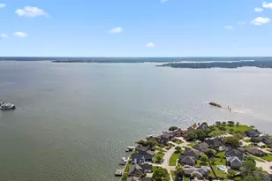 7175 Kingston Cove Ln, Willis, TX 77318 - Photo 40