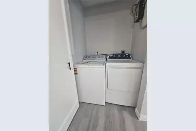 4724 4th           Units    B,C,D,E Street, Bacliff, TX 77518 - Photo 14