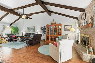 10127 Sageglow Drive, Houston, TX 77089 - Photo 8