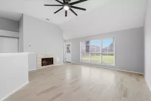 1909 Wildwood Dr, Deer Park, TX 77536 - Photo 6