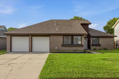 1909 Wildwood Drive, Deer Park, TX 77536 - Photo 2
