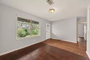 10506 Buffum St, Houston, TX 77051 - Photo 4