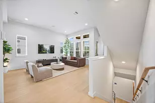 521 Hillwood Hts Dr, Houston, TX 77091 - Photo 24