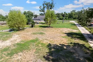 822 Aldine Mail Rte Rd, Houston, TX 77037 - Photo 14