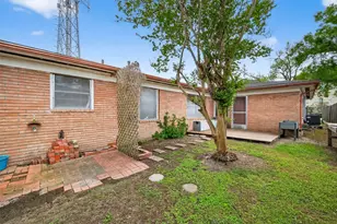 3428 Bradford St, Houston, TX 77025 - Photo 26