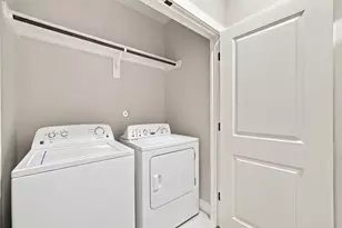 1915 Kolfahl St, Houston, TX 77023 - Photo 36