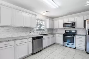 14306 Spring Marsh Ct, Cypress, TX 77429 - Photo 10