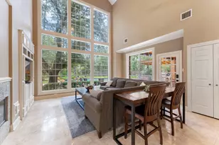 27 Misty Grove Cir, The Woodlands, TX 77380 - Photo 12